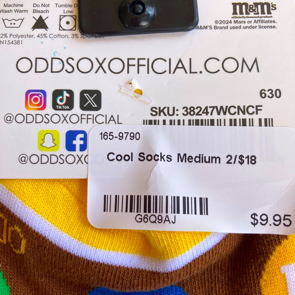 M&M Socks ❤️💚💛 - Picture 3 of 4